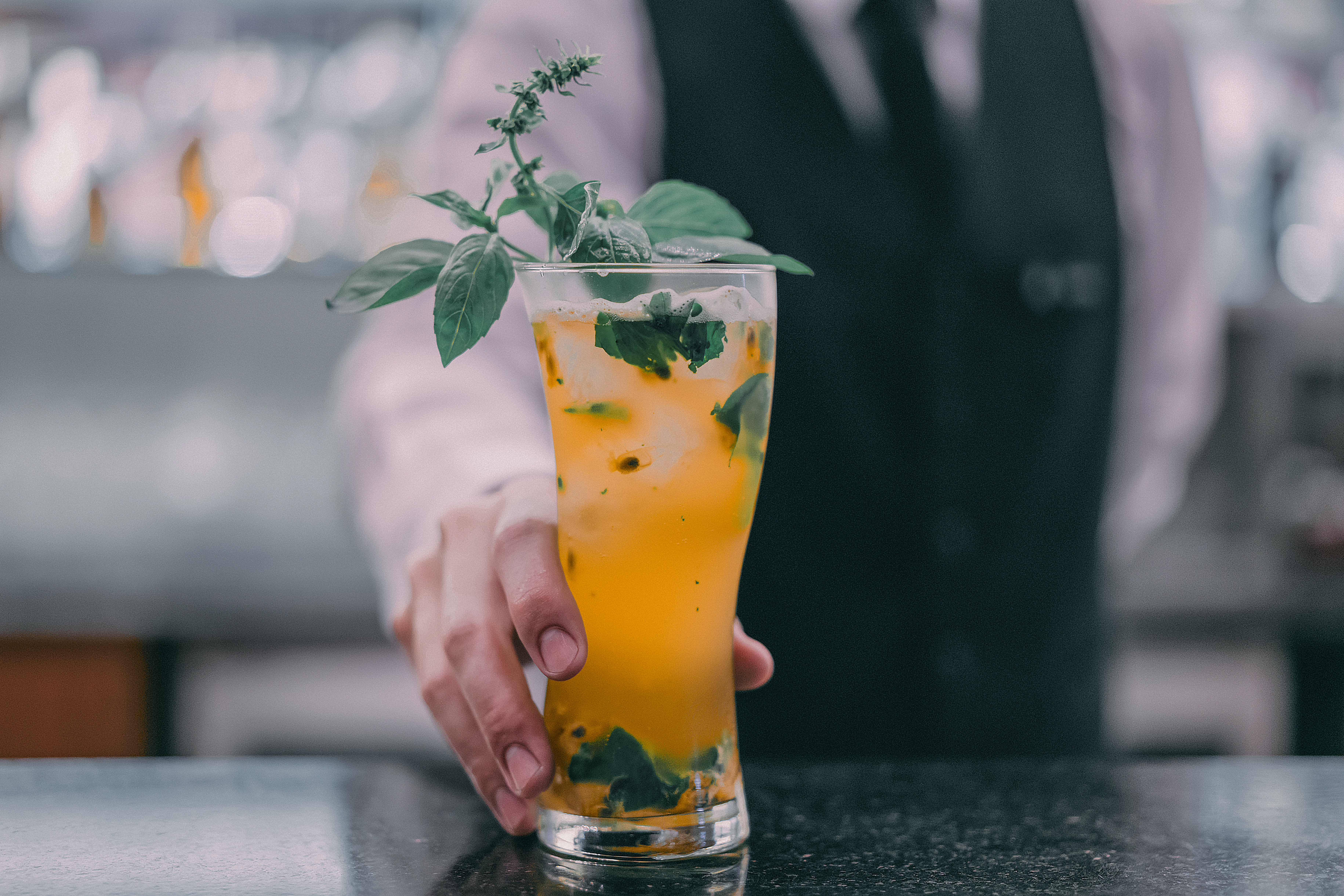 Pullman Bar in Hanoi showcased mixologist Chien’s ‘Emotions’, heavy on the leaves and the flavour